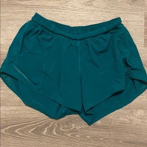 Lululemon shorts size 10